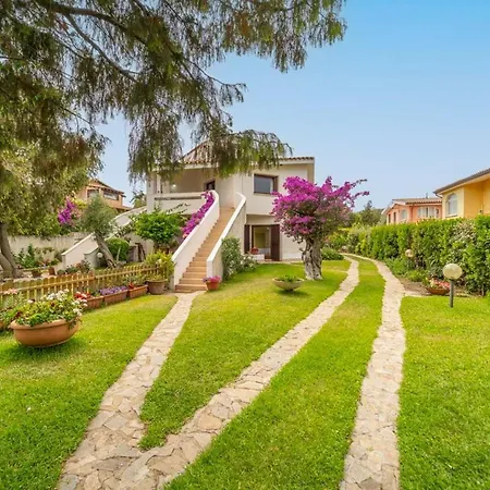 Bados Costa Smeralda 200mt Dal Mare אולביה