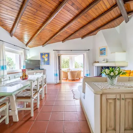 Bados Costa Smeralda 200mt Dal Mare אולביה